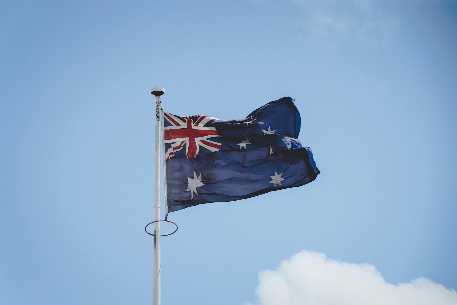 “Trump’s Tariffs: Aussie Workers Under Fire” – The Interfaith Intrepid