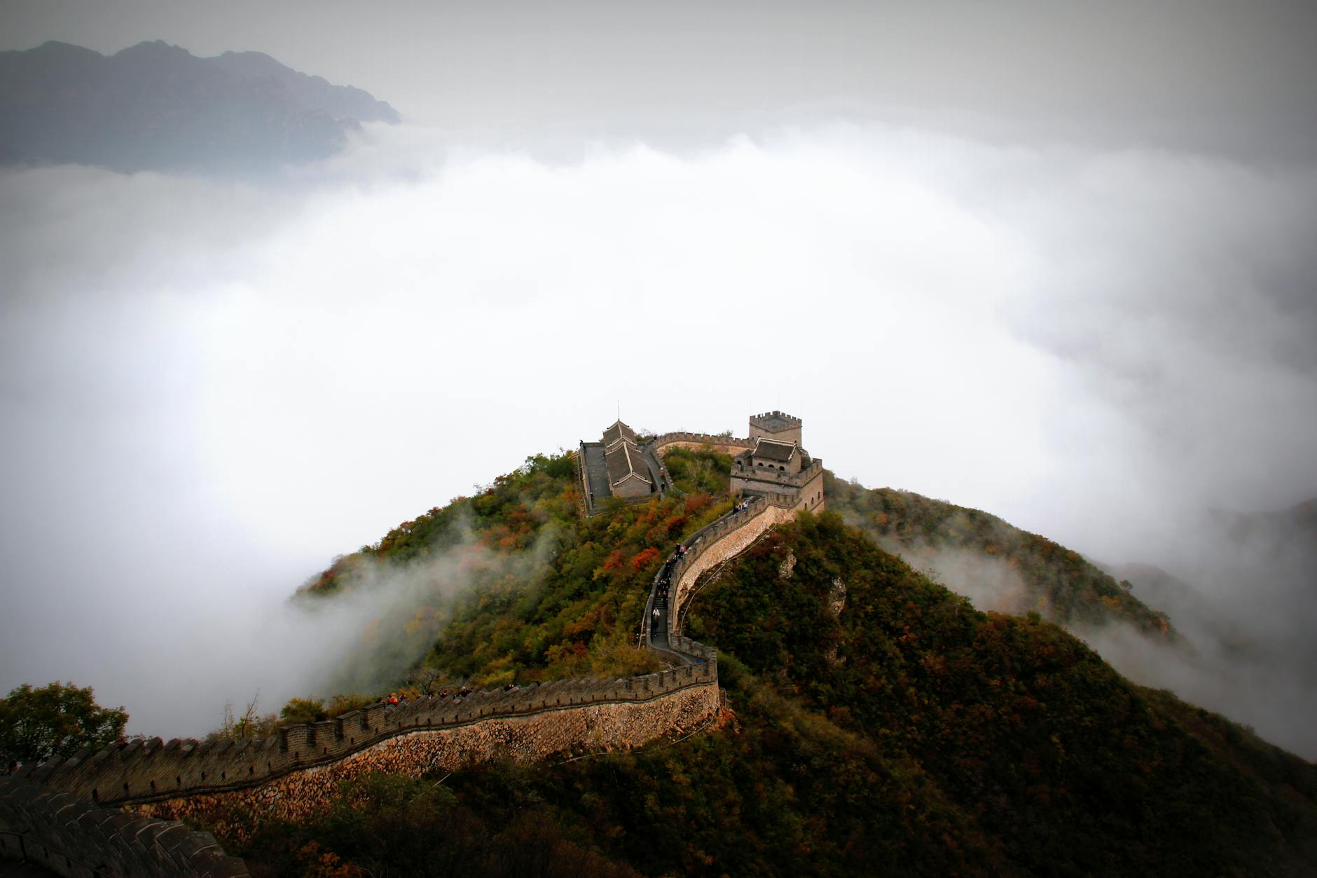 “Land’s Embrace: Huo Meng’s China” – The Interfaith Intrepid