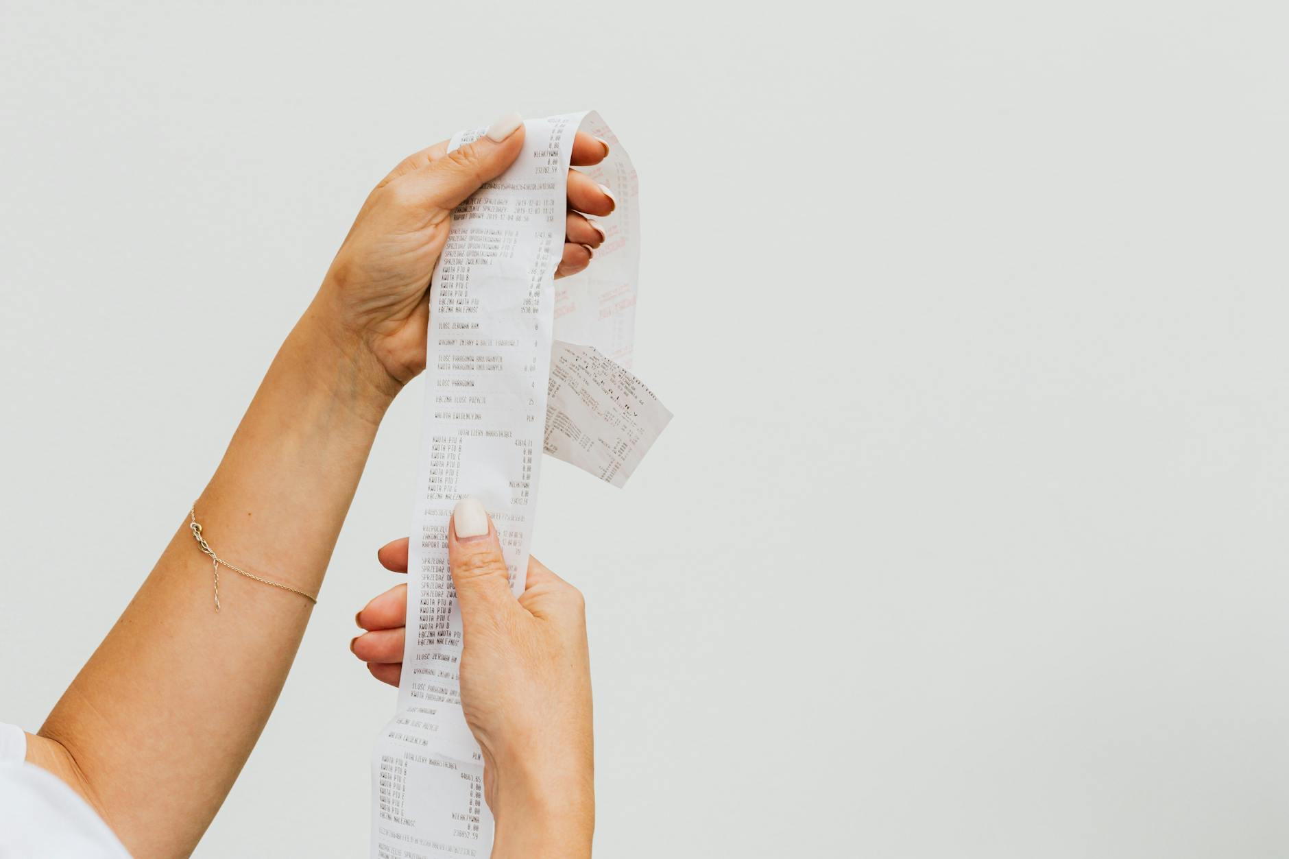 Musing Mondays #13: Why Do We Still Use Paper Receipts?